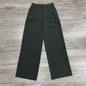 WITHBLACK Wblruby Wild Pleated Pant in Olive Green Size XS